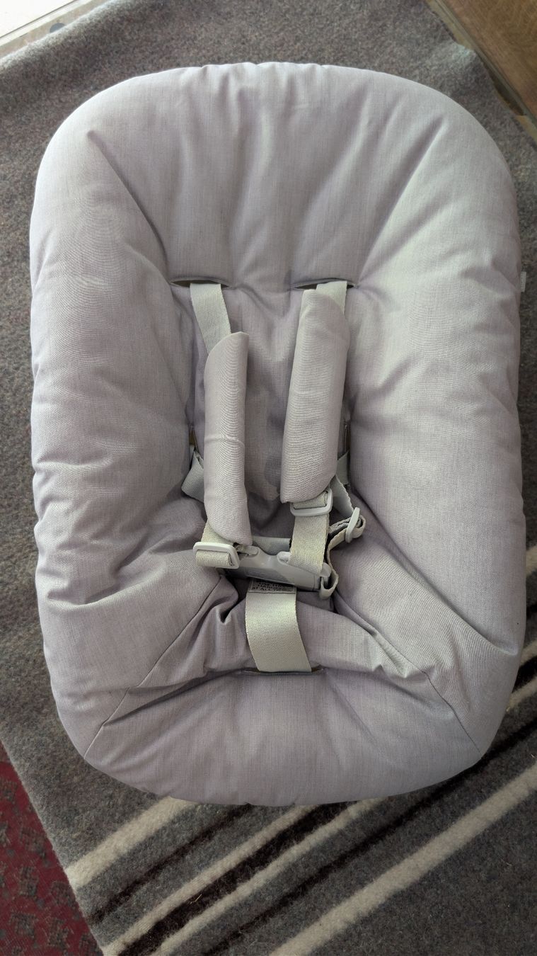 Stokke Seggioloni: Tripp trapp newborn set – Usato da Savièse venduto da leoskar