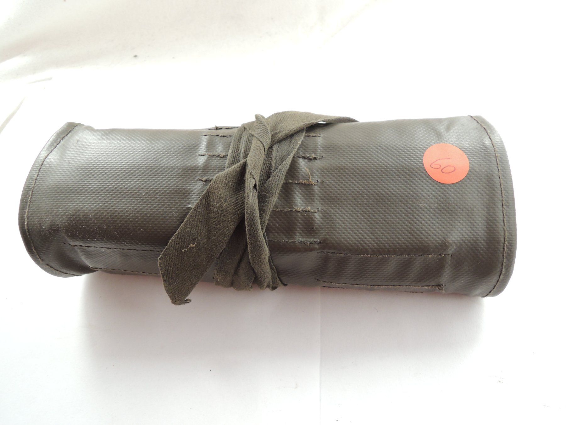 Schweizer Armee Uniformen: Original Armee Putzzeug mit Tasche, vollständig! – Gebraucht aus Uznach von Othmar52 3