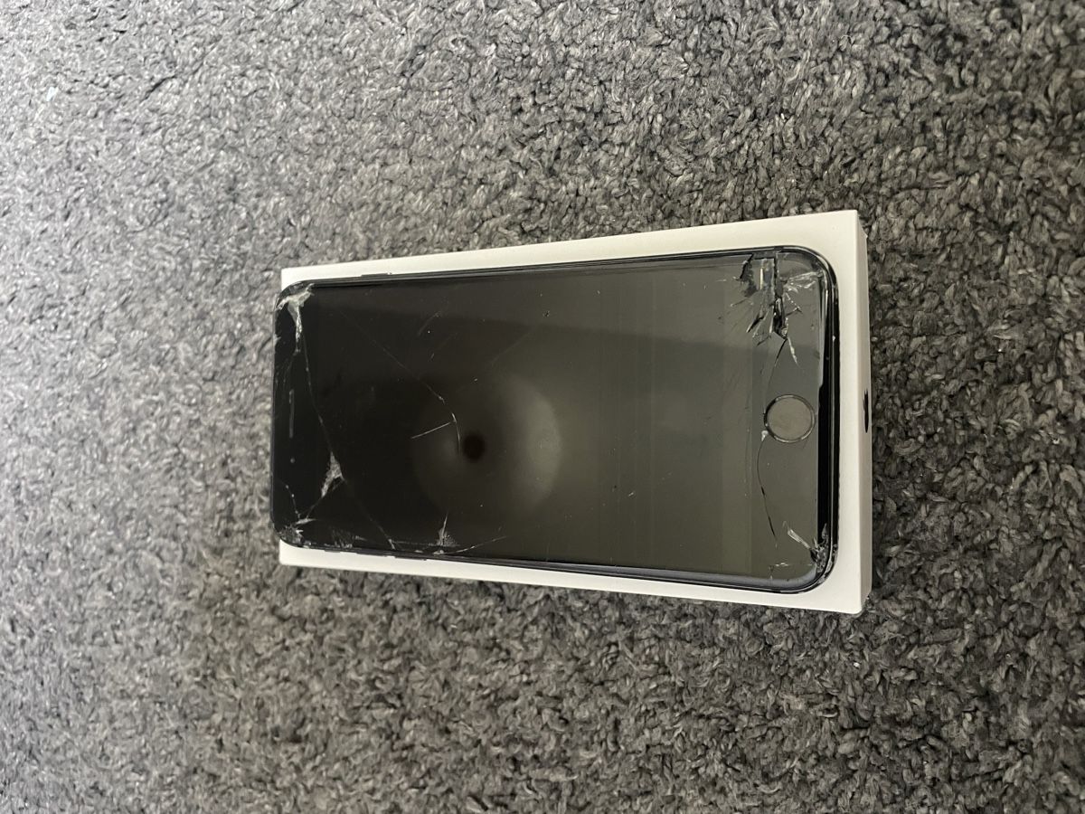Apple Handys / Smartphones: Handy – Gebraucht aus Adliswil von mei_f5ps 2