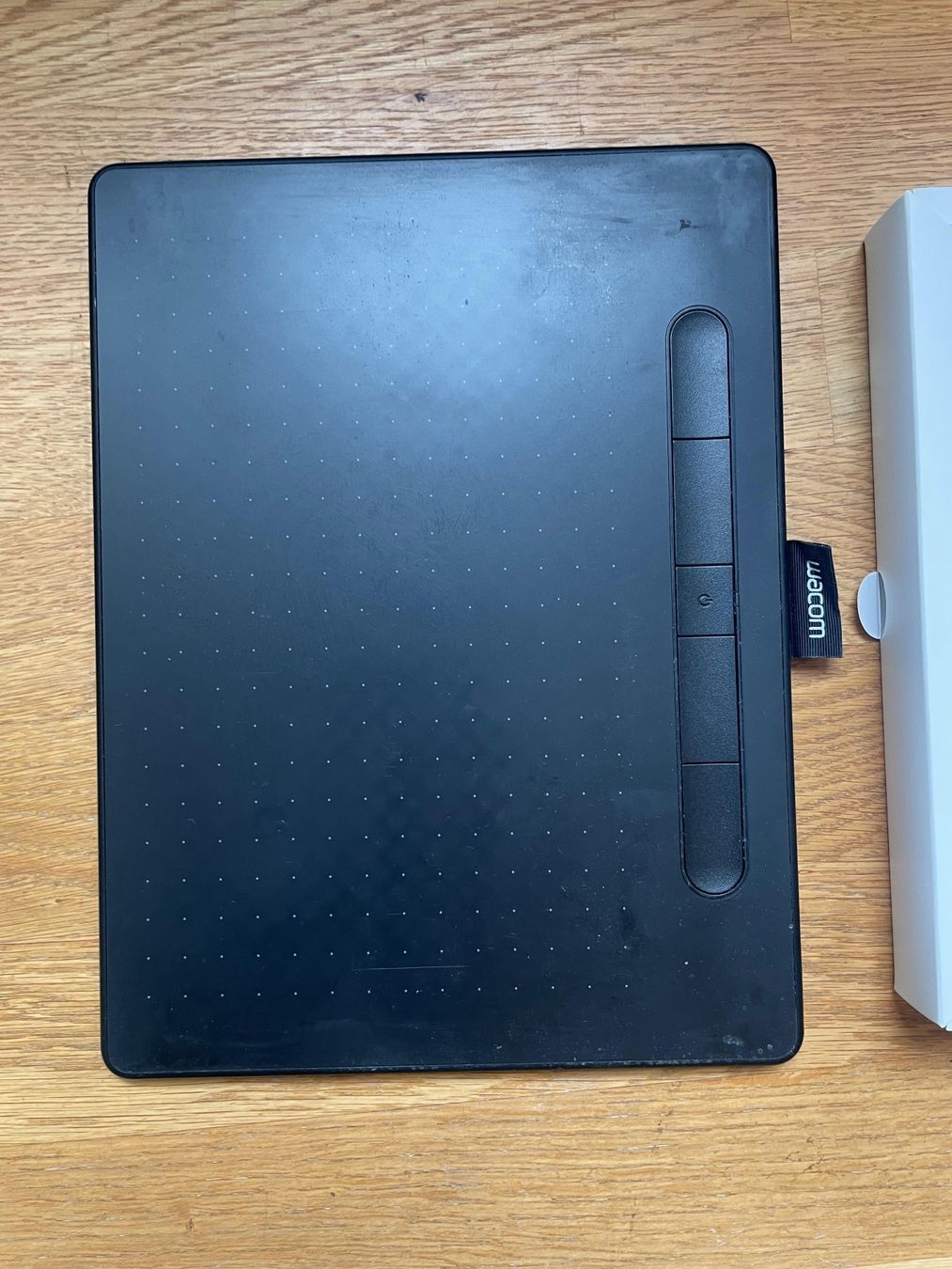 Wacom Tablet PC: Wacom Grafiktablett Intuos M Bluetooth – Usato da Bern venduto da respublica 2