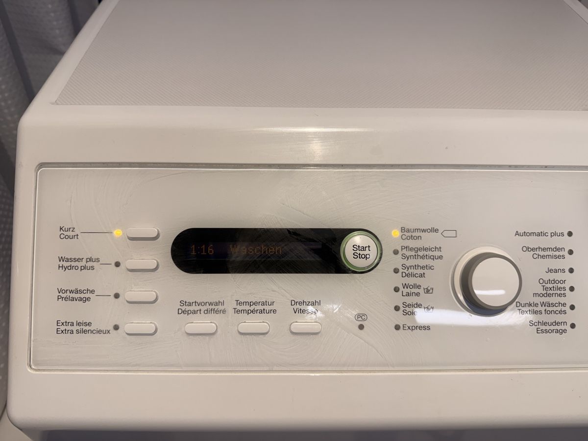 Miele Lavatrici: Miele SOFTTRONIC W 600-95 CH Washing Machine – Usato da Zürich venduto da Victor-9T 1