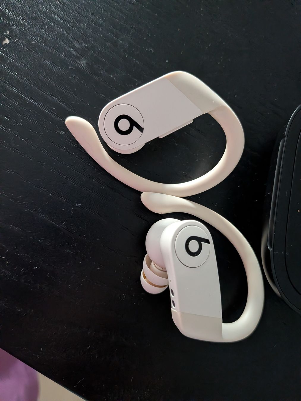 Beats Kopfhörer: Apple Beats Kopfhörer mit Ladeetiu – Gebraucht aus Zürich von s--h