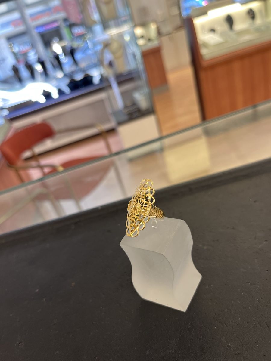 Anelli: 14 Karat Gold Ring – Usato da Frauenfeld venduto da BijouterieRhyhof