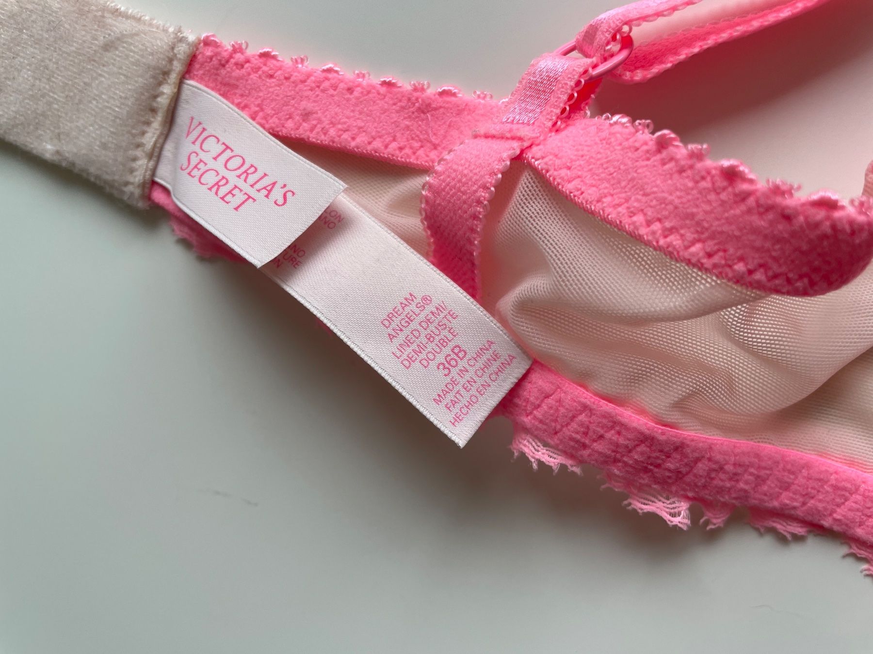 Victoria's Secret Sonstige Unterwäsche: Victoria’s Secret BH – Neu (gemäss Beschreibung) aus Winterthur von 19.19 3