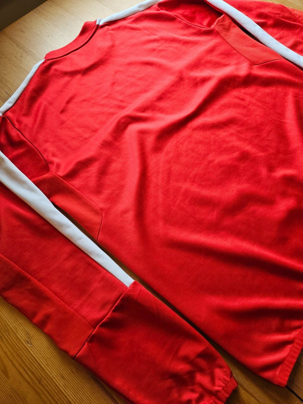 Puma Canottiere & Pantaloni: Trainingsoberteil Schweiz Puma Gr. L Fussball Pullover – Usato da Hägglingen venduto da United-Village-Trade 6