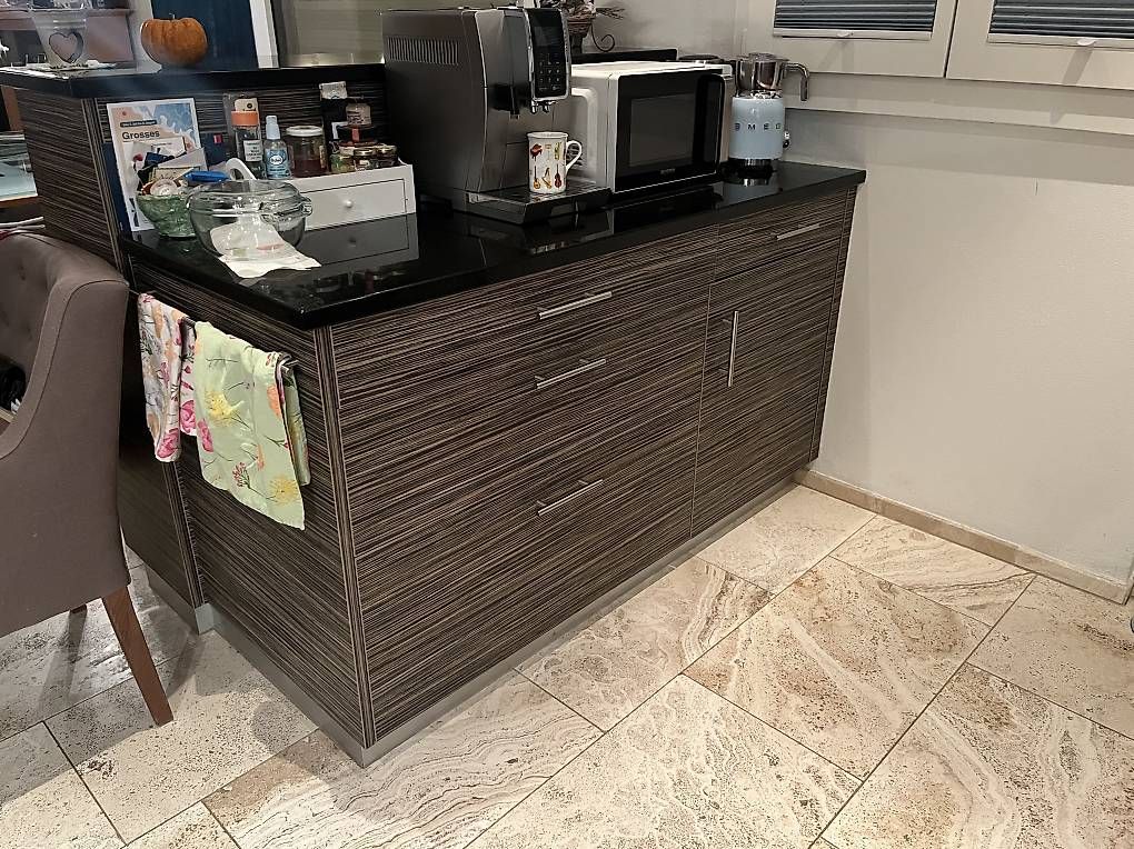 Cucine complete: Küche in braun Demontage sst. oder wird organisiert  – Usato da Bubikon venduto da sel_5zjc 1