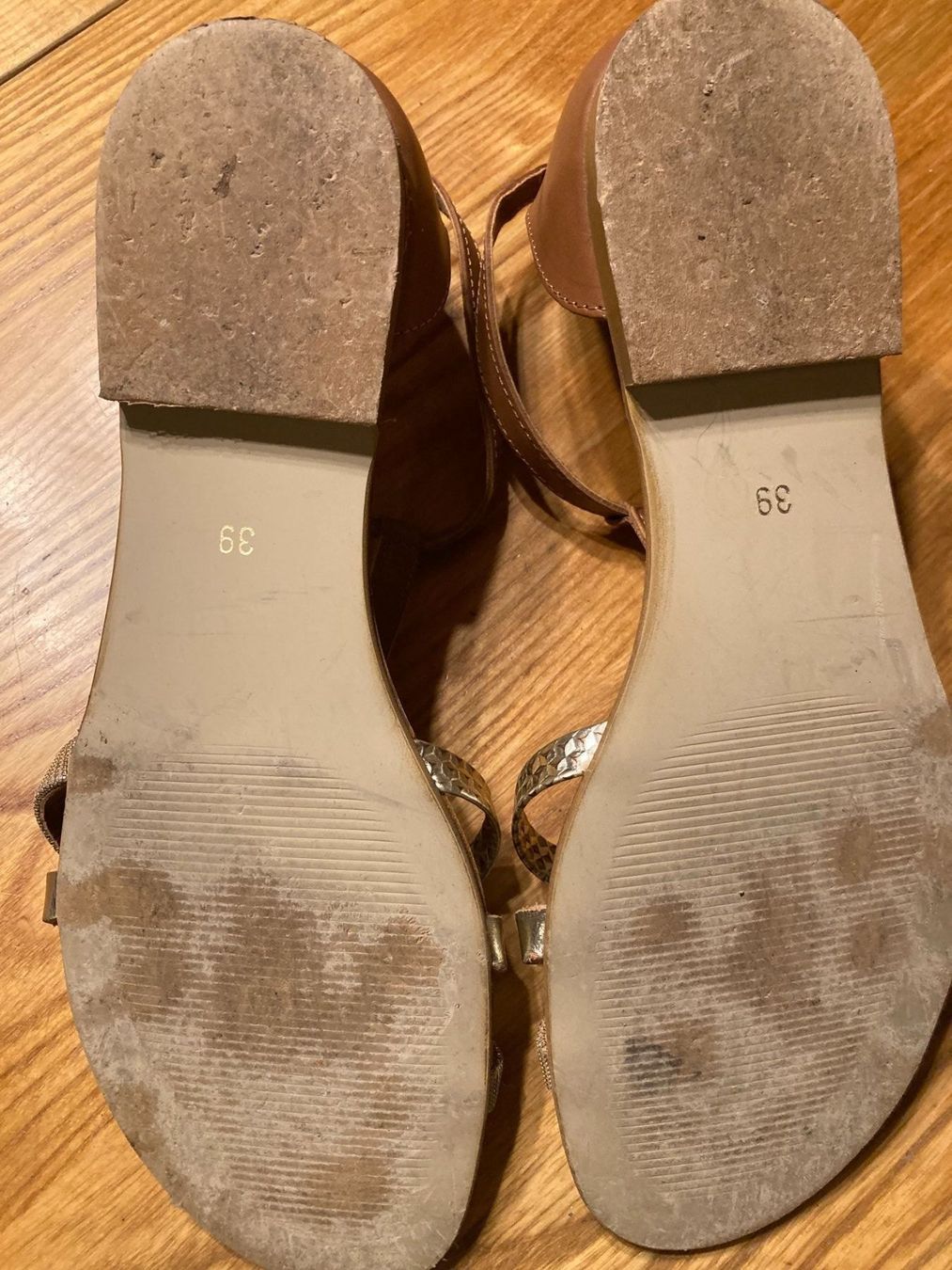 Chaussures femmes: Schuhe – D'occasion à Balsthal par dasesaro 1