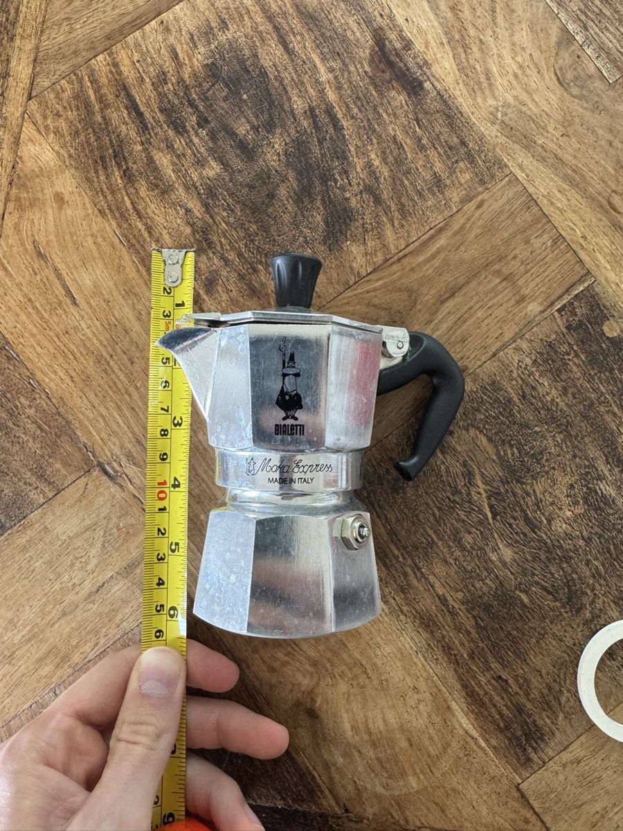 Bialetti Macchine per caffè & Macchine per espresso: Bialetti Moka Espressokocher, 1 Tasse – Usato da Zürich venduto da van_p5kq