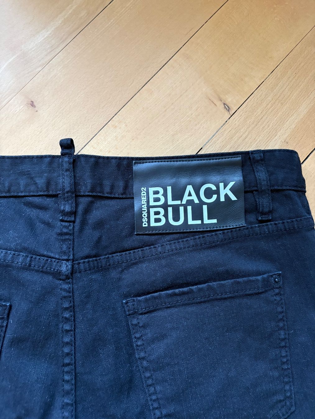 Dsquared2 Jeans: Schicke Dsquared2 Jeans, Schwarz, Grösse 42 – Usato da Winterthur venduto da Lepetitprince18 3
