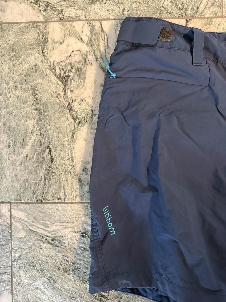 Norrøna Pantalons: Norrona shorts – D'occasion à Maisprach par Steini015 2