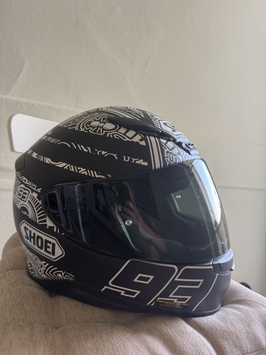 Shoei Caschi & visiere: Shoei NXR Marquez Motorrad Helm – Usato da Basel venduto da two_n27b 2