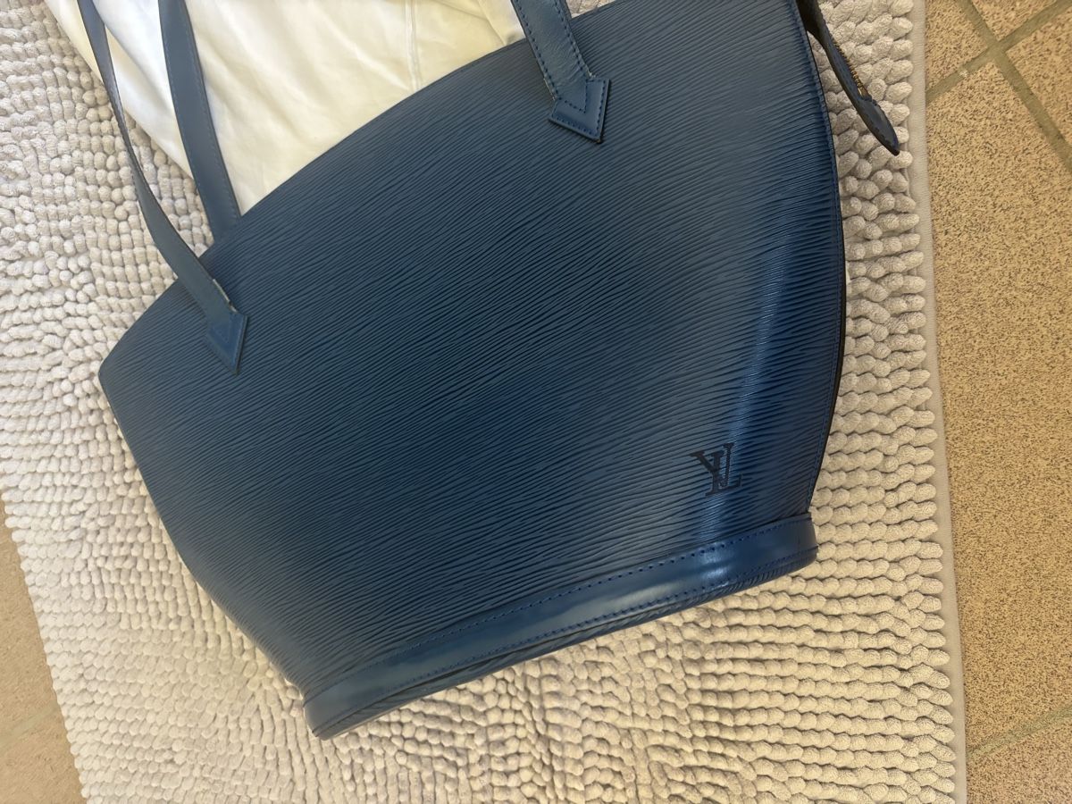 Louis Vuitton Borse da donna: Louis Vuitton Saint Jacques, modèle de grande taille (GM – Usato da Buttes venduto da ButtA15