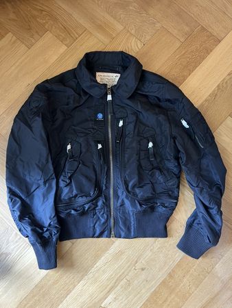 Alpha Industries Fliegerjacke / Bomberjacke Schwarz 