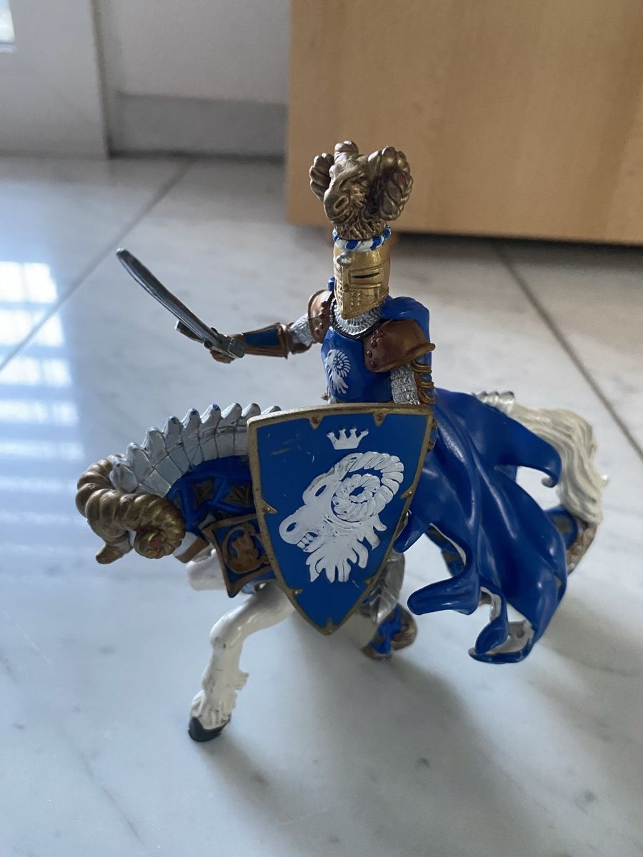 Schleich Statuette: Schleich Ritter auf Pferd – Usato da bonaduz venduto da nicki073