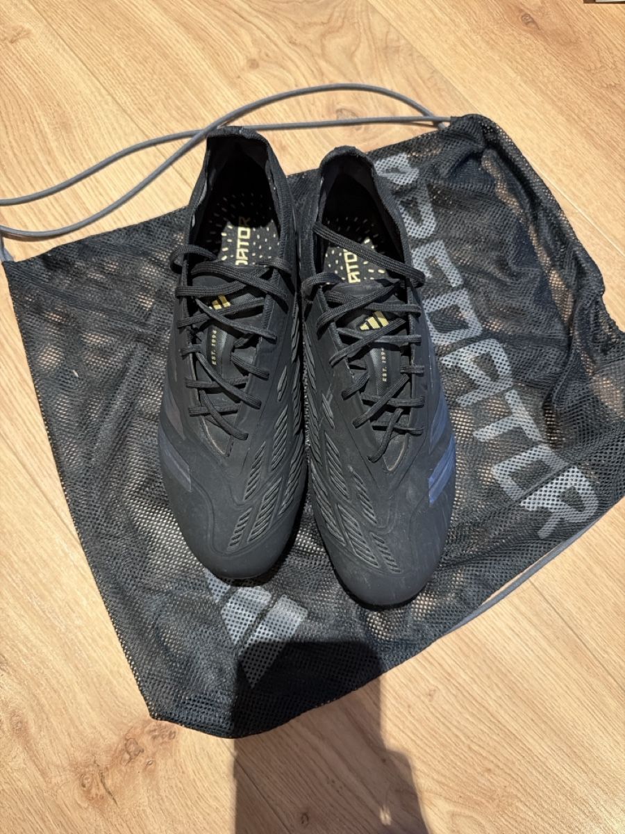 Adidas Herrenschuhe: Chaussure de foot – Neu (gemäss Beschreibung) aus Grandson von fle_vb7f 3