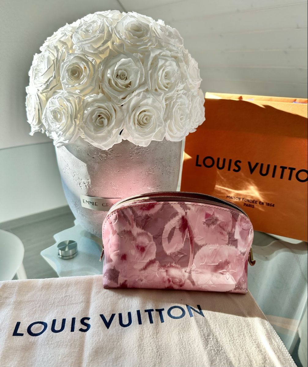 Louis Vuitton Custodie per cosmetici: LOUIS VUITTON Kosmetiktasche – Nuovo (secondo la descrizione) da Buchs ZH venduto da KittyInStyle