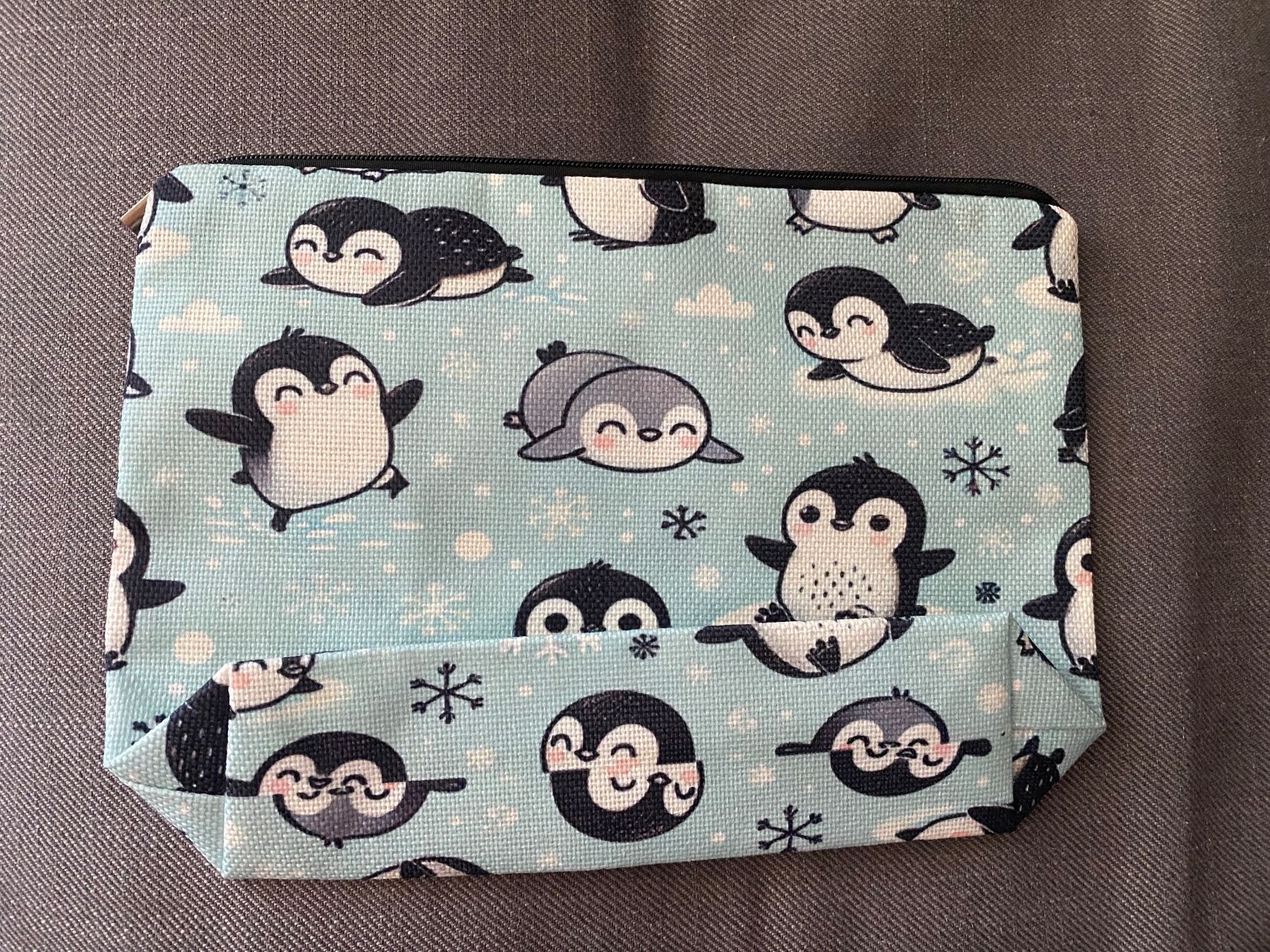 Plumiers: Süsses Pinguin Etui / Hülle / Kosmetiktasche – Neuf (Voir description) à Einsiedeln par PaedeK84 1