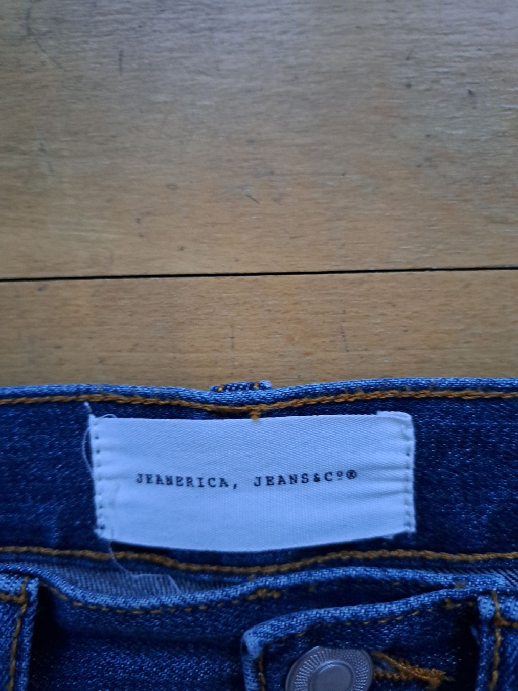 Jeans: Jeanerica Jeans – Gebraucht aus Thalwil von sternenstaub369