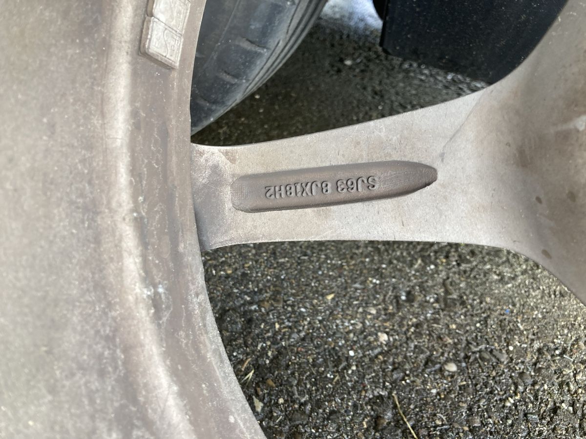 Volvo Cerchioni: Volvo C30 S40 V50 Alufelgen – Usato da Hitzkirch venduto da Christophf 2