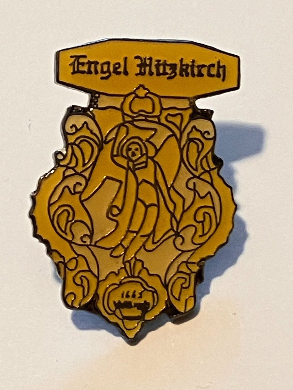 Placchette & Badge: 1 Pin Engel Hitzkirch – Usato da Basel venduto da djwwpp
