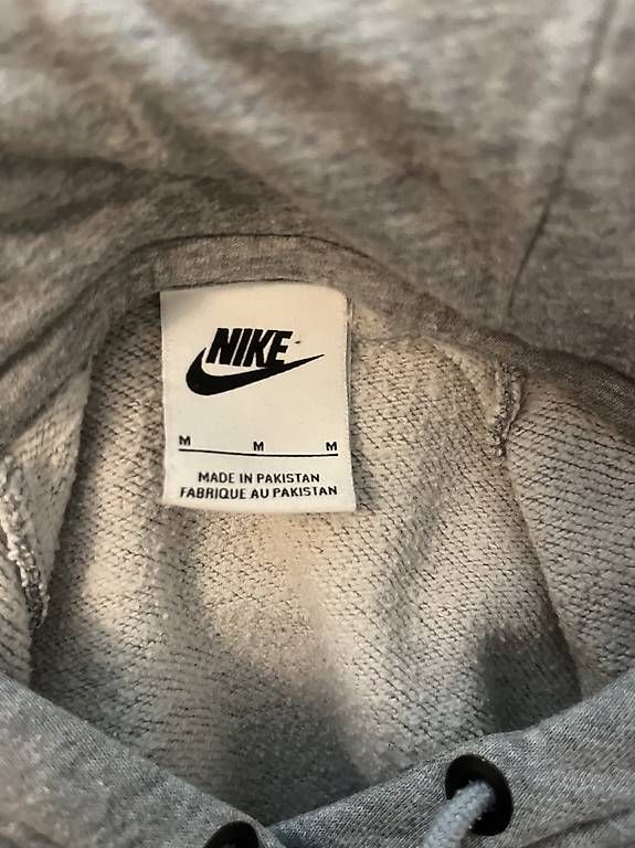 Maglioni & Felpe: Pull Nike homme – Usato da Chavannes-Renens venduto da luc_52p8 2