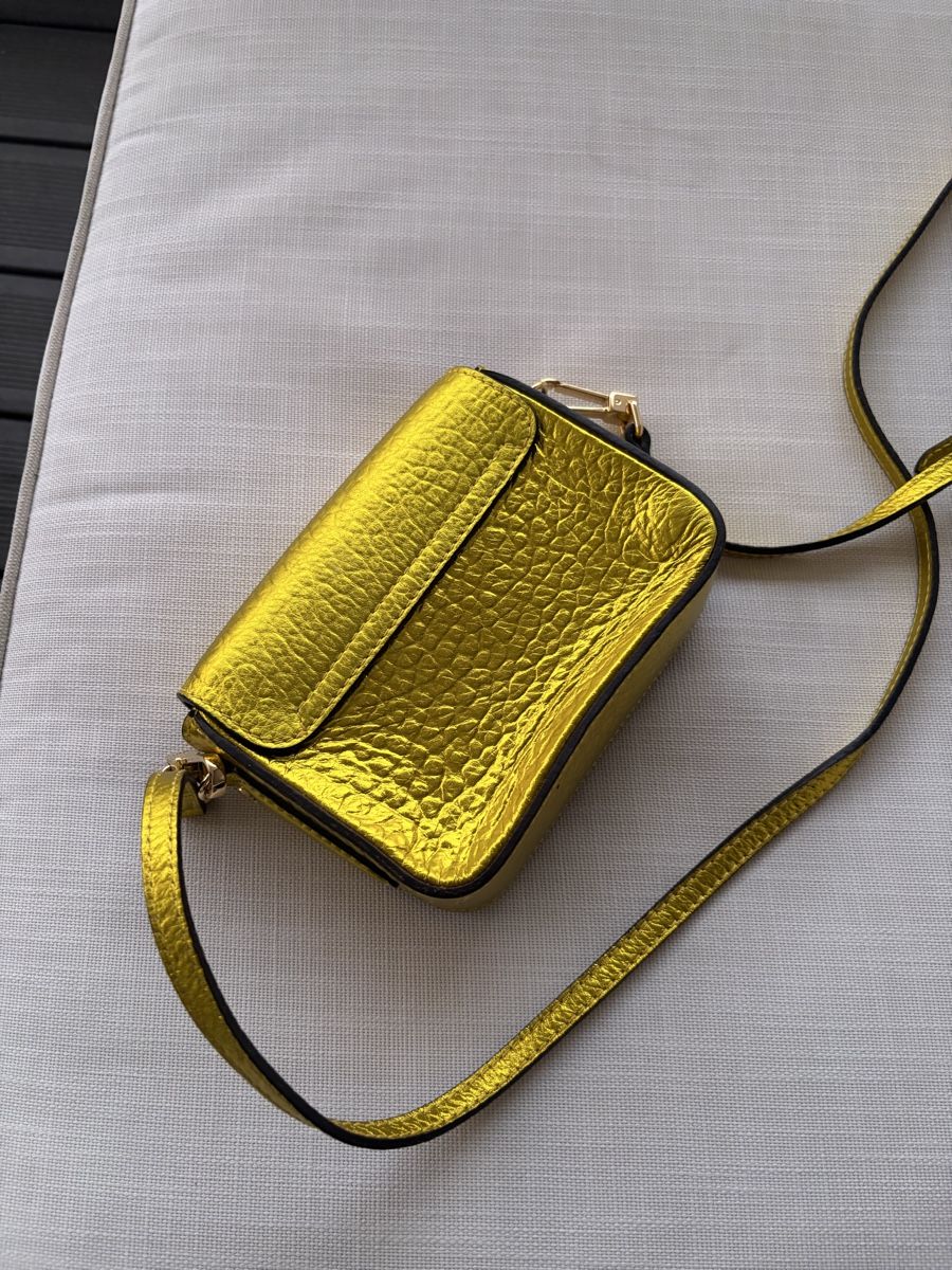 Burberry Borse da donna: Kleine Ledertasche Burberry gebraucht – Usato da Oberlunkhofen venduto da yaric01 1