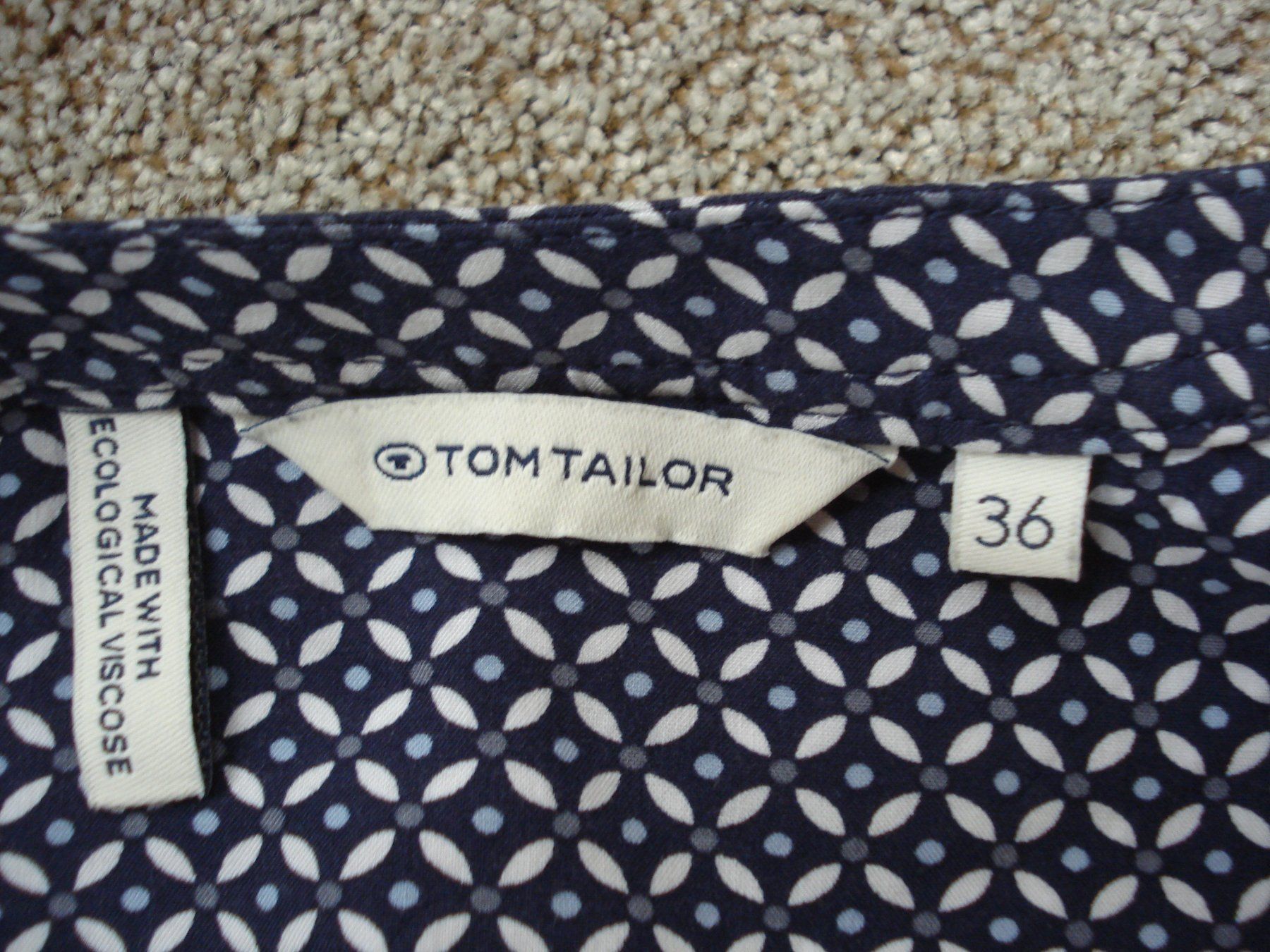 Tom Tailor Camicette: hübsche Schlupfbluse von Tom Tailor – Usato da Au SG venduto da beanpasa 3