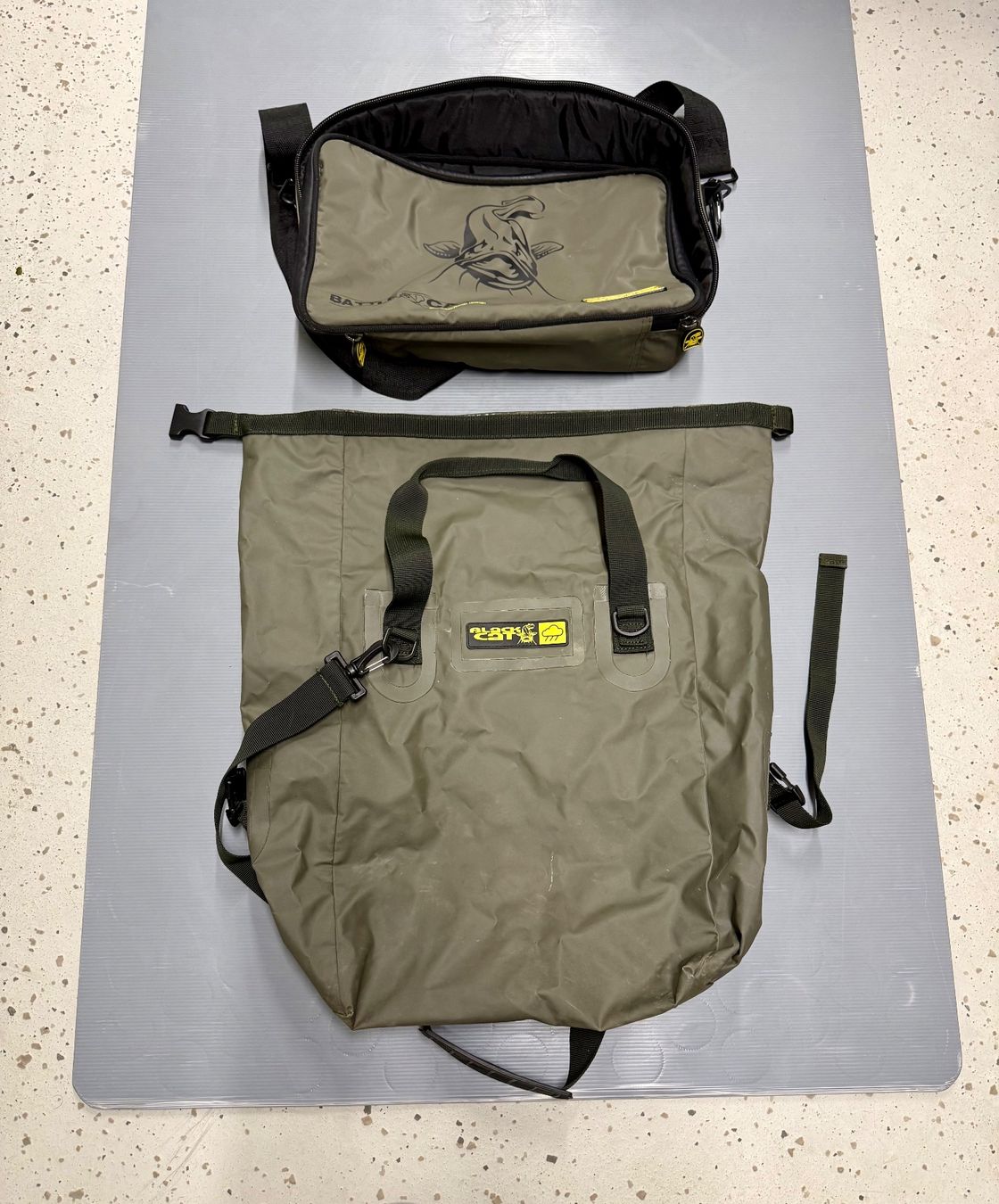 Canne da pesca: 2x Black Cat Angeltaschen – Usato da Trimbach venduto da duri.. 3