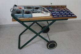 Mobiles analog Steuerpult für Eisenbahnanlage