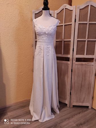 Hochzeitskleid Bella Istanbul Gr. S 🕊️