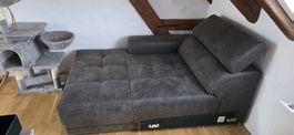 Graues Sofa mit Schlaffunktion - Gemütlich für dein Zuhause!
