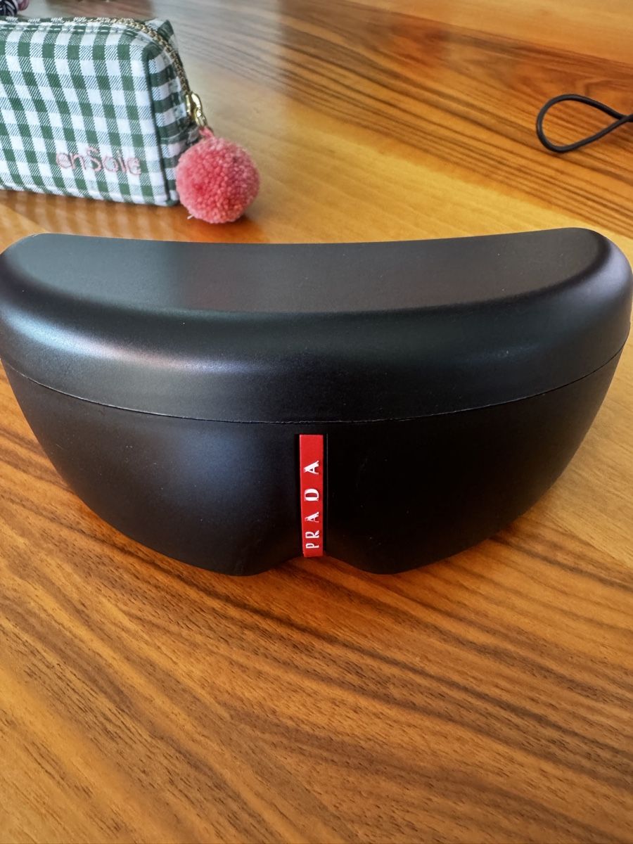 Prada Occhiali & Lenti: Prada Sonnenbrille original sehr gepflegt – Usato da Gipf-Oberfrick venduto da Iberico 9