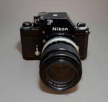 Nikon F Schwarz SLR Set – Legendär. Selten. Sofort bereit.