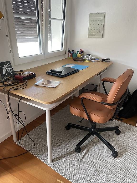 Scrivanie: Bureau  – Usato da Nyon venduto da Consmaggy 1