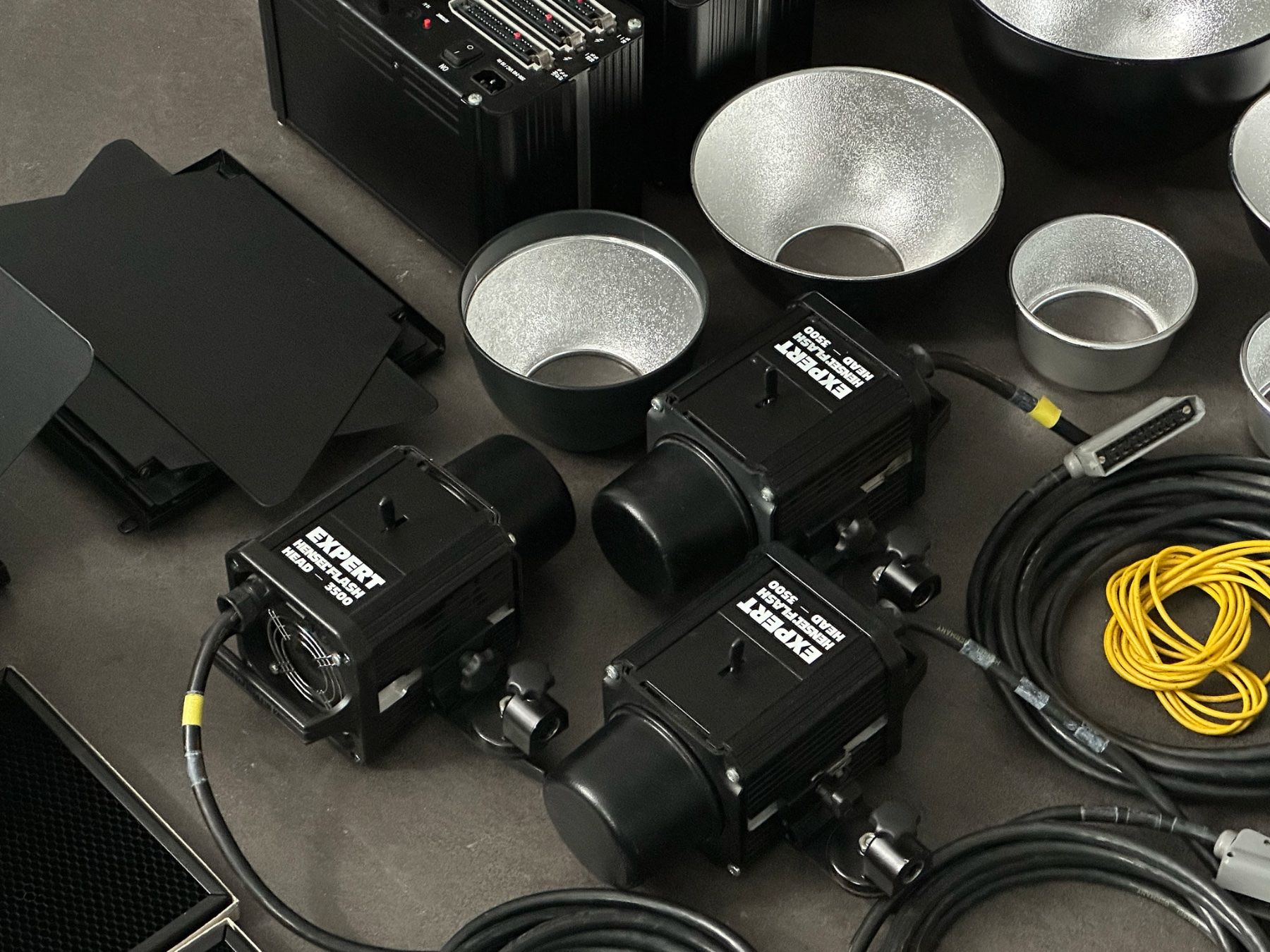 Flash: Hensel Flash Studioblitzanlage 3000WS – Usato da Bern venduto da burdluf 1