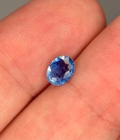 Ab 1 Fr. - 0.76 ct (Ceylon) Saphir mit Zertifikat