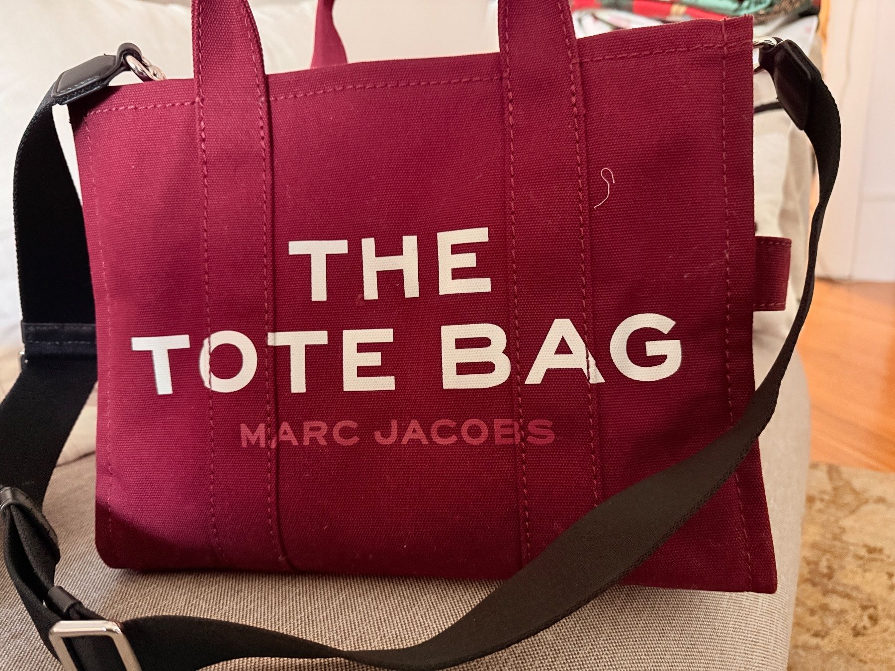 Marc Jacobs Borse da donna: Marc Jacobs Totebag – Nuovo (secondo la descrizione) da Genève venduto da mar_g5r2