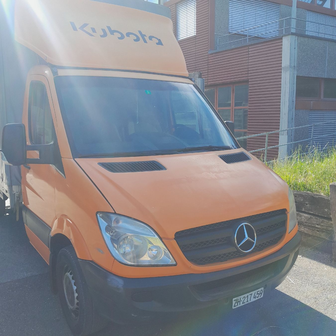 Veicoli commerciali: Mercedes Sprinter orange guter Zustand – Usato da Hombrechtikon venduto da puenti01 2