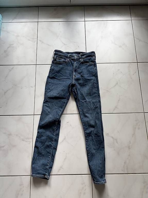 Jeans: H&M +Denim Skinny Jeans  – Gebraucht aus Fahrwangen von ste_v7sm