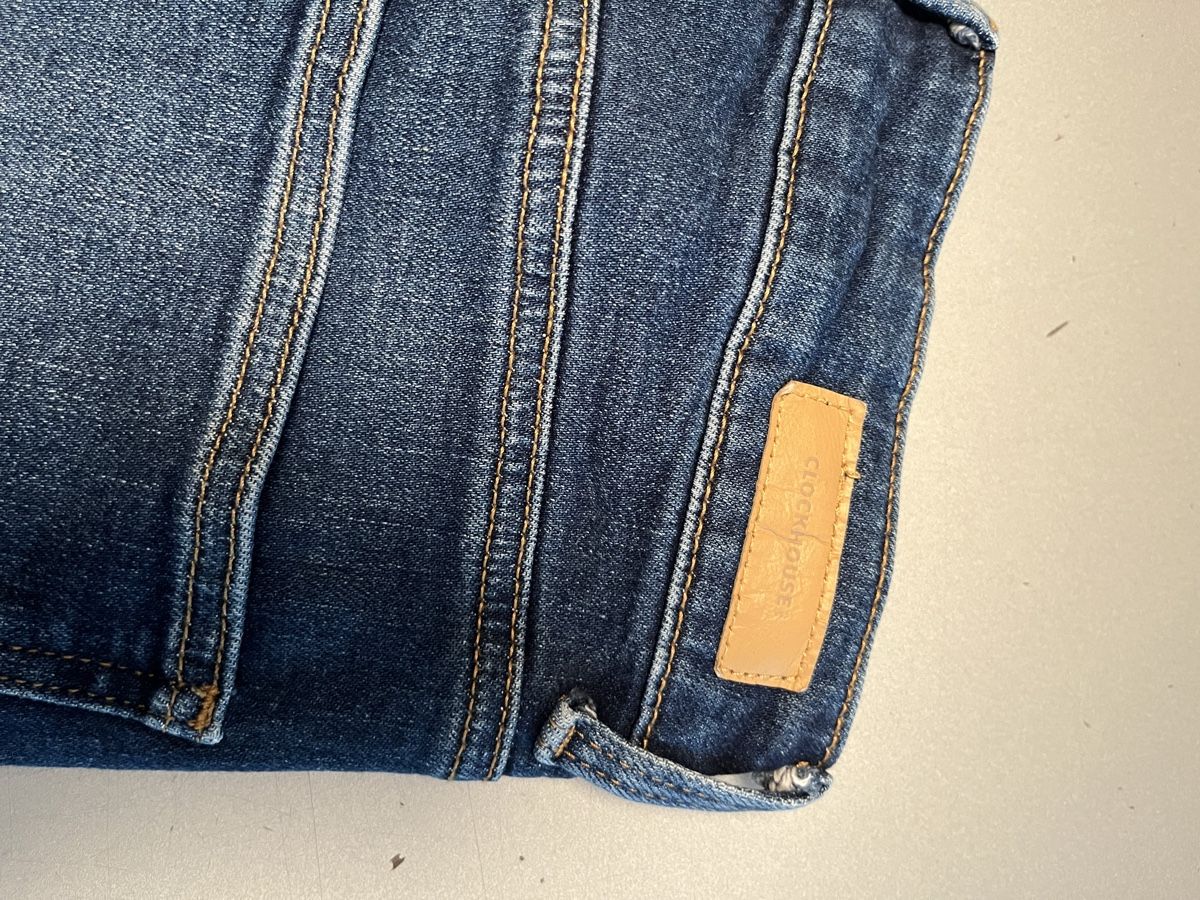 C&A Jeans: Jeans dunkelblau 38 – Usato da Bern venduto da Regi1975 1