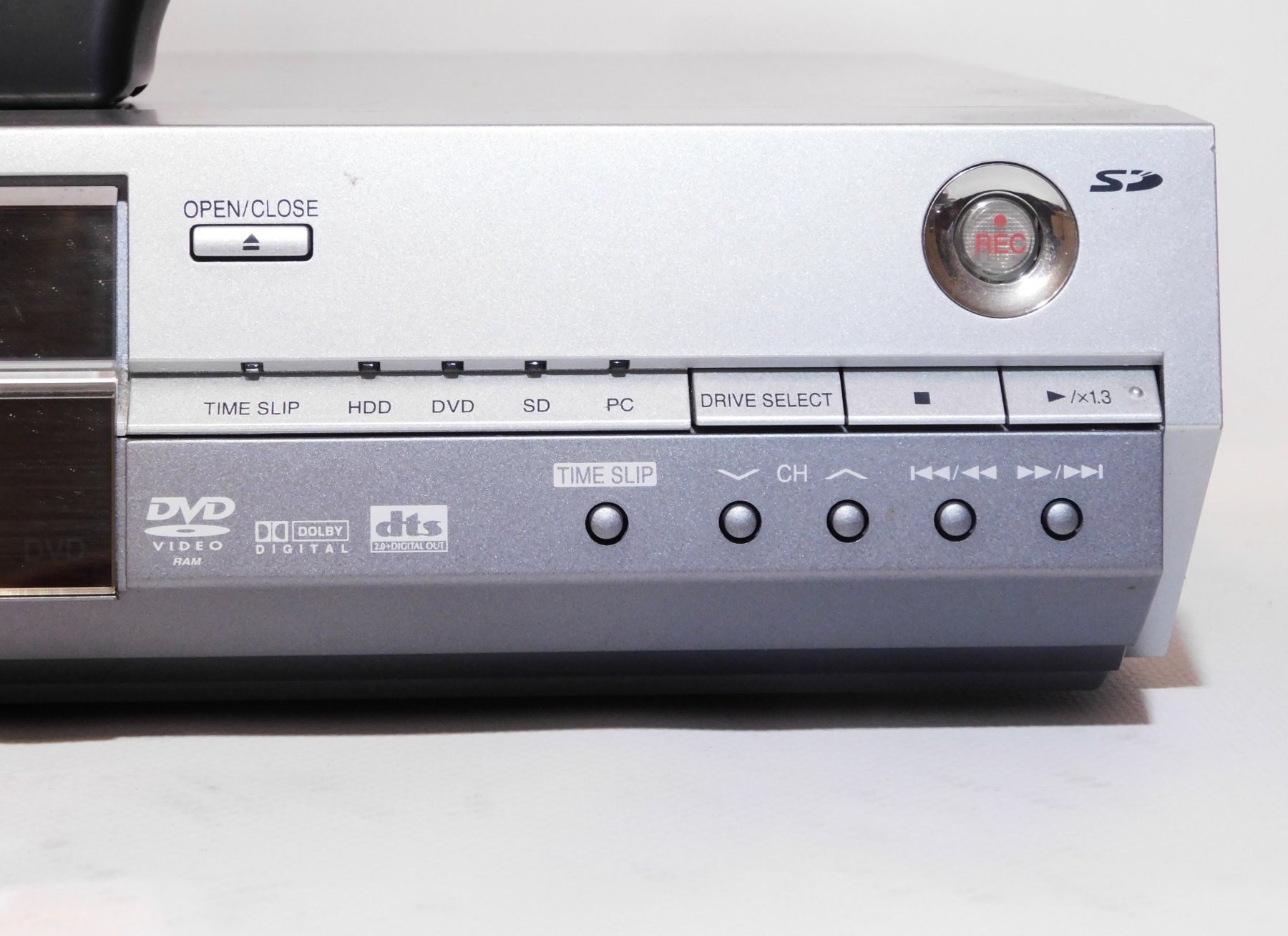 Panasonic Audio- & Mediensysteme: Panasonic DMR-E95H DVD Rekorder – Gebraucht aus Emmenbrücke von Neverlaand-22 2