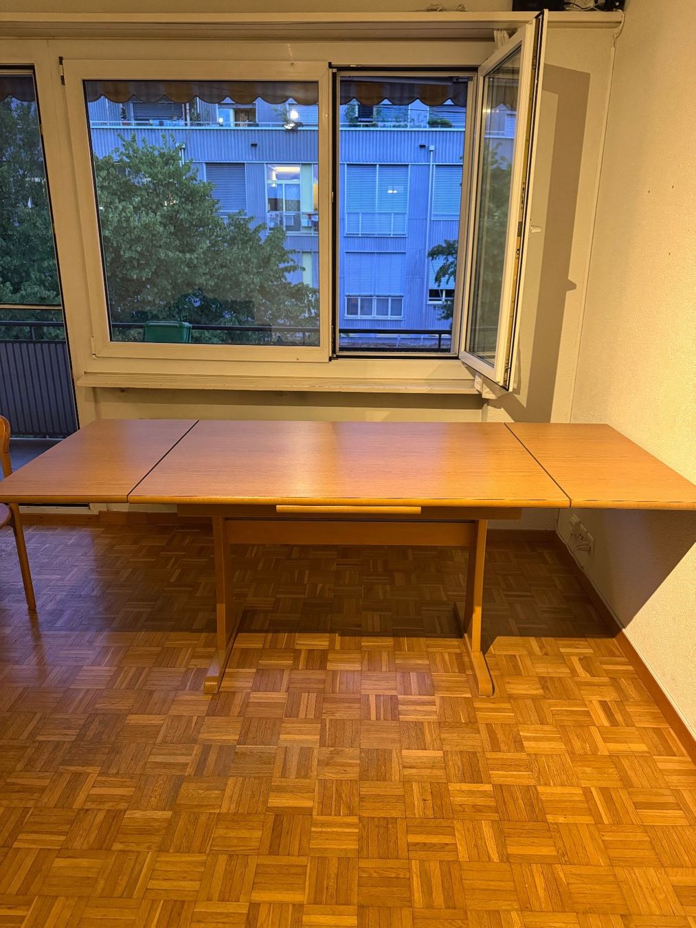 Dietiker Set de table et chaises: Dietiker Stühle + Tisch – D'occasion à Bern par cel_2fhr 1