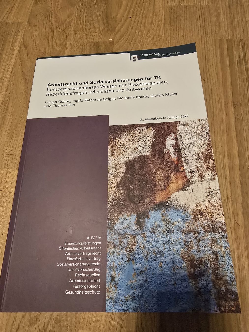 Libri: Compendio Lehrmittel für TK – Usato da Luzern venduto da ParkLeo 1