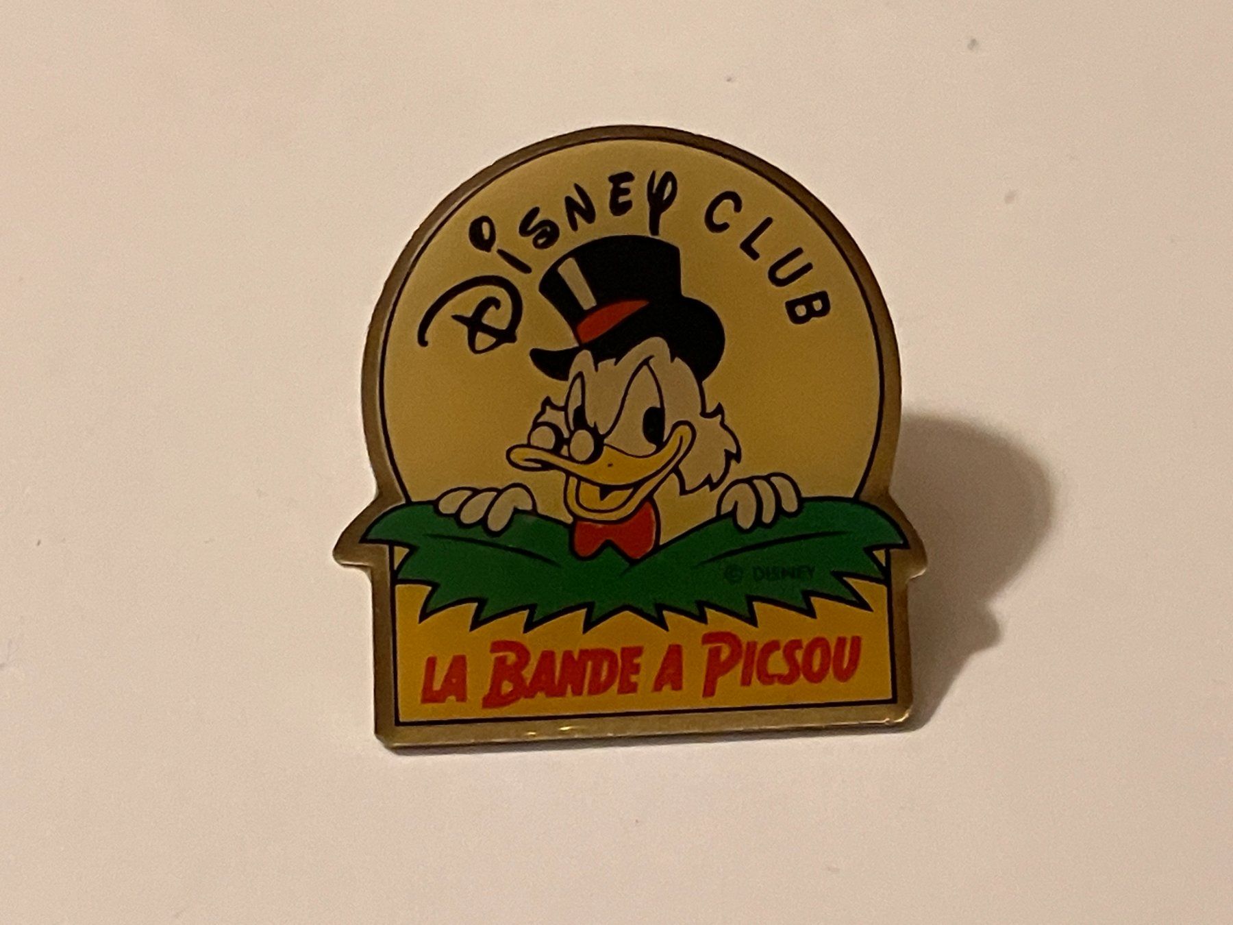 Placchette & Badge: 1 Pin Disney Club – Usato da Basel venduto da djwwpp