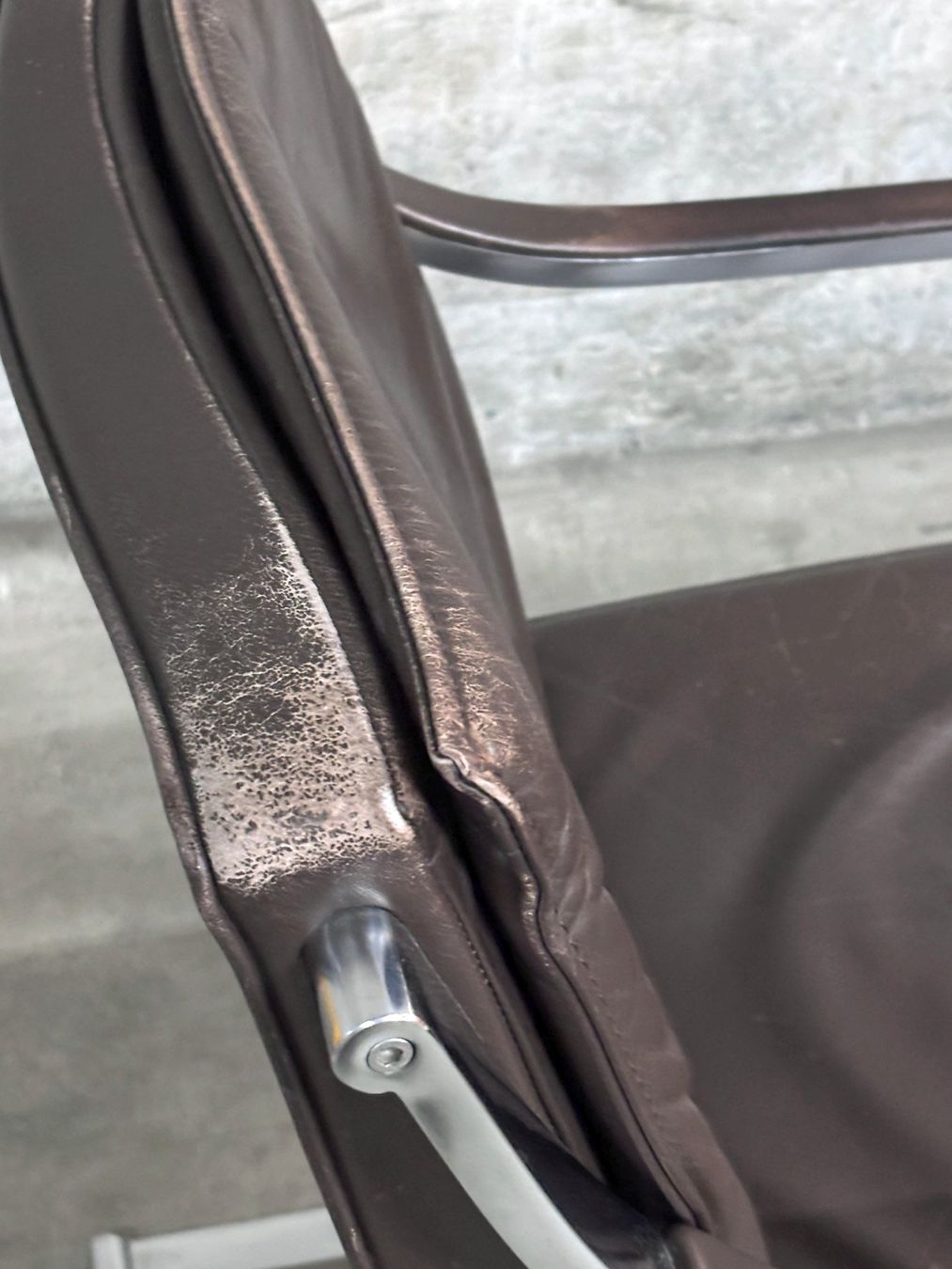 Poltrone: luxeriöser Echtleder-Sessel – Usato da Chur venduto da elifornico 5