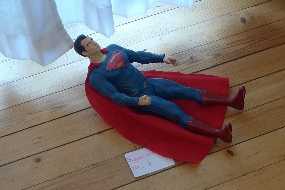 Statuette: Superman-Nr.1 – Usato da Bern venduto da bn1640 4