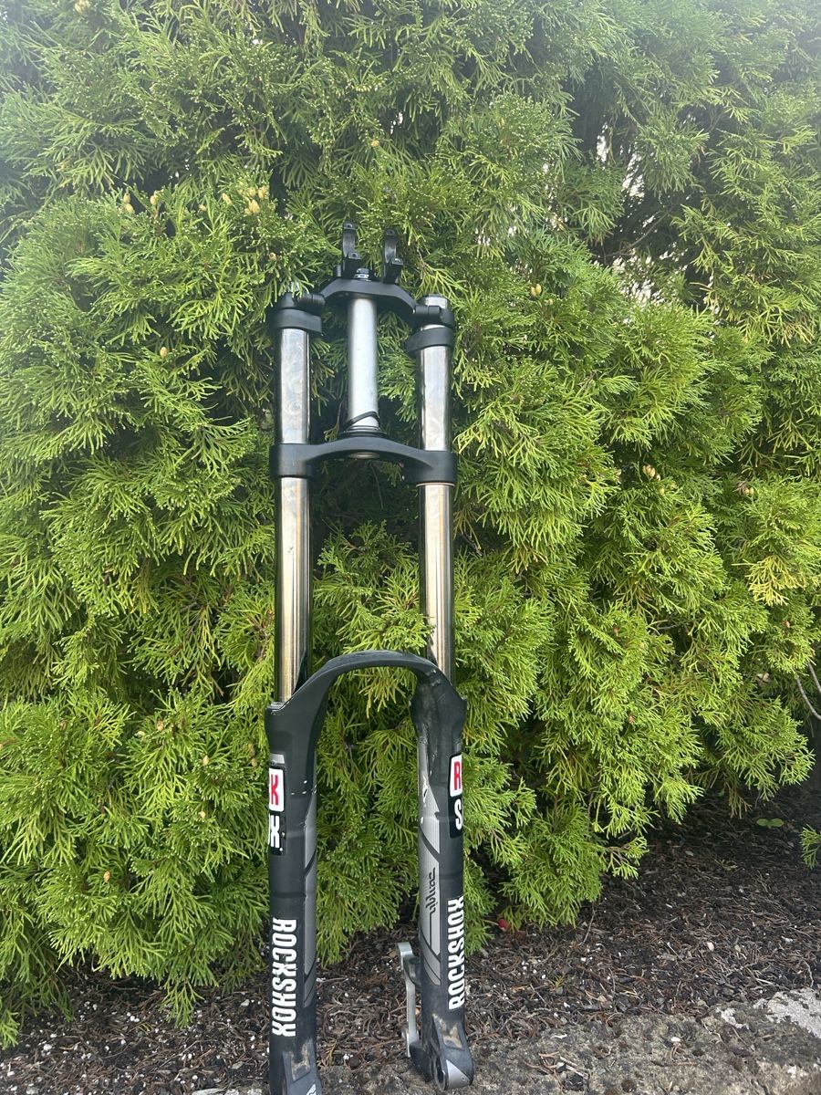 Rockshox Pezzi di ricambio: Rockshox boxxer – Usato da Biel/Bienne venduto da geb_y8bh