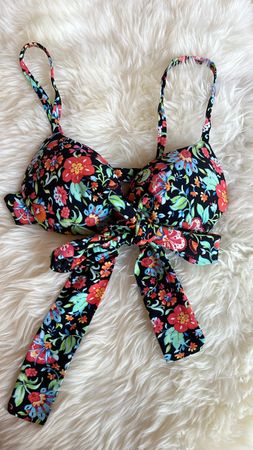 Blumen Bikini Oberteil variabel, Gr. S, Calzedonia