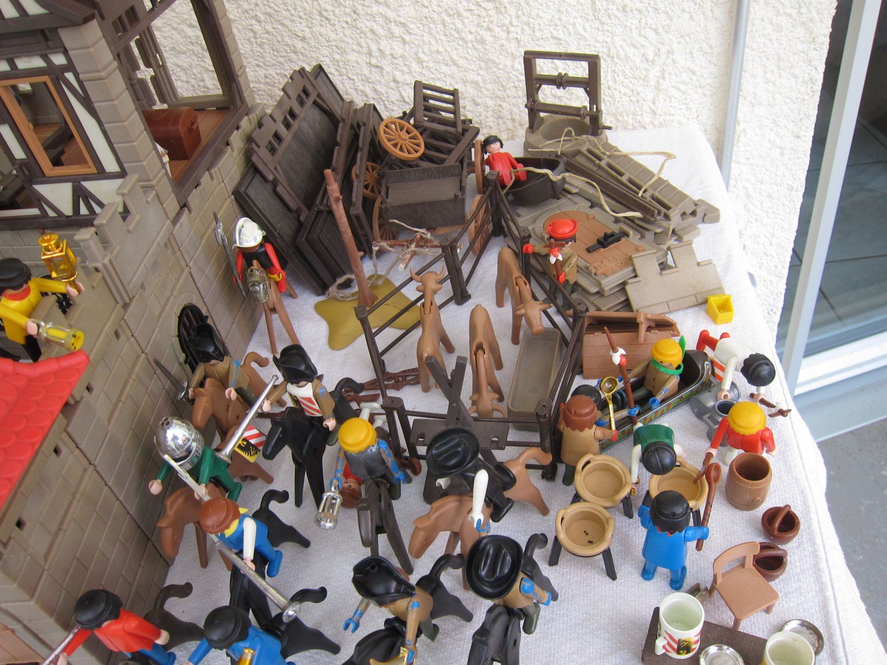 Playmobil Jouets: Playmobil Ritterburg – D'occasion à Regensdorf par Eri8057 5