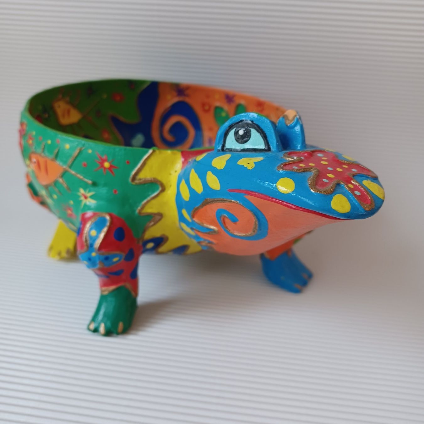 Sculture & Statue: SCHILDKRÖTE. Bunt gemalte Kunstschale. – Usato da Zürich venduto da Bellabo